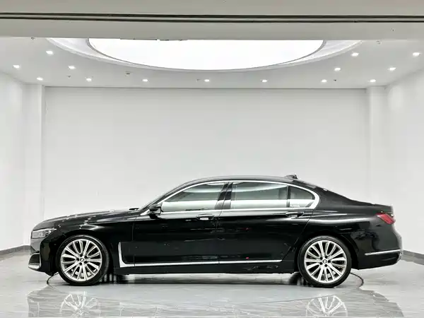 BMW 7 Series 2019