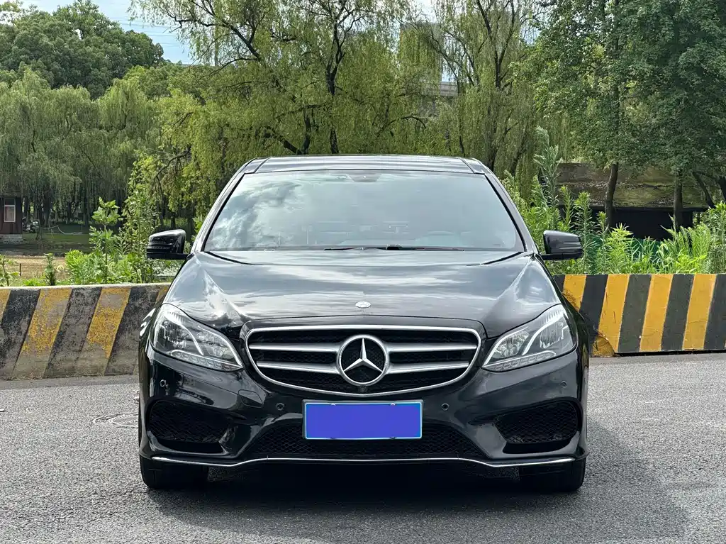 Mercedes-Benz E-Class 2016