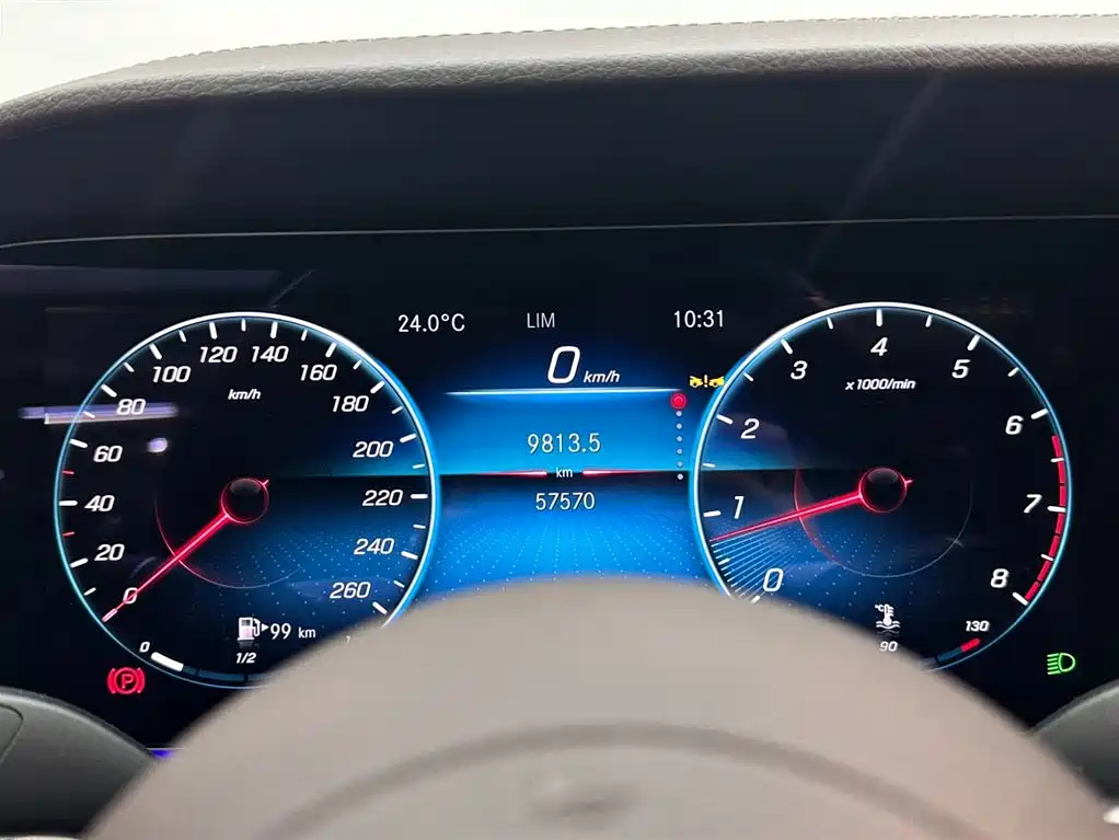 Mercedes-Benz E-Class 2023 — фото 14