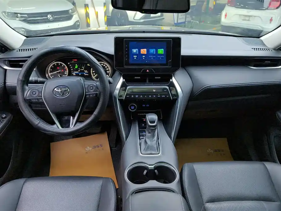 Toyota Harrier 2022 — фото 12