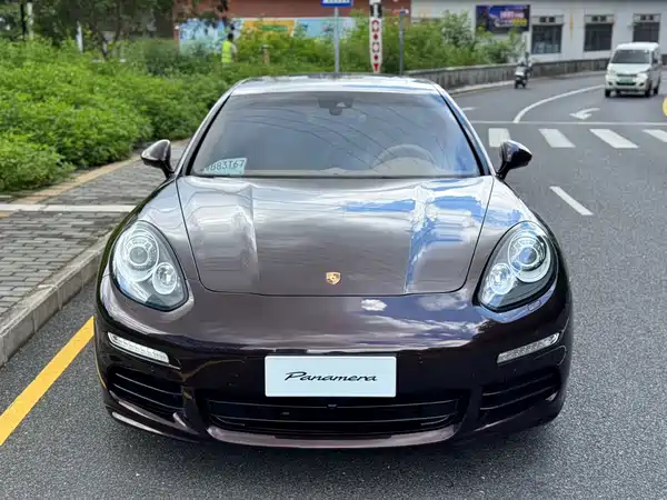 Porsche Panamera 2014
