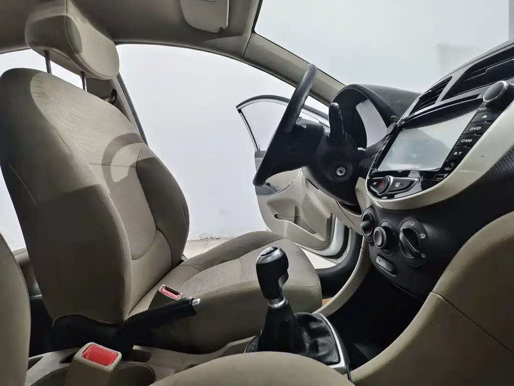 Hyundai Accent 2014 — фото 14