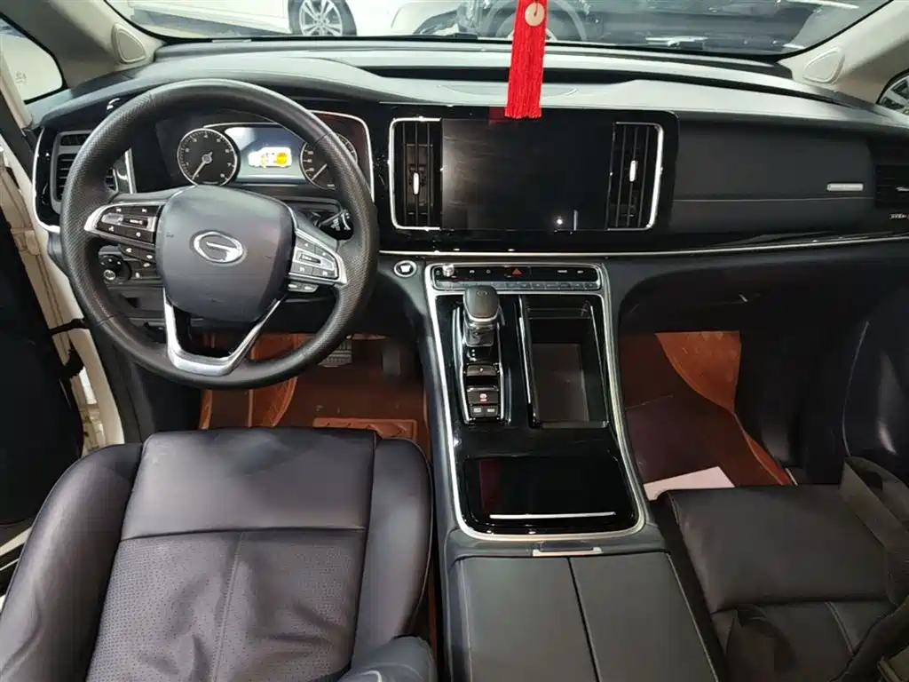 GAC Motor Trumpchi M8 2023 — фото 10