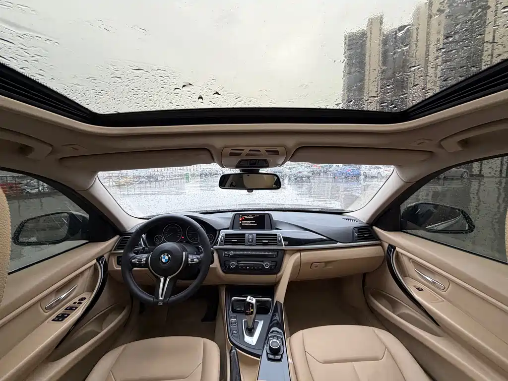 BMW 3 Series 2015 — фото 13