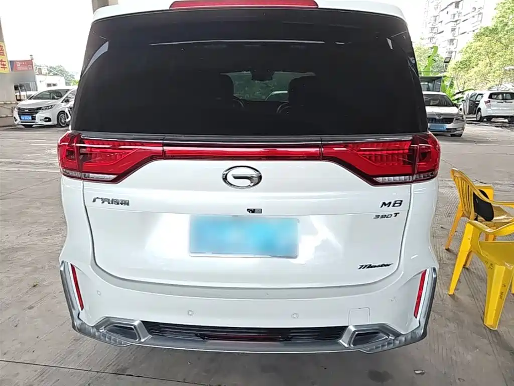 GAC Motor Trumpchi M8 2022 — фото 6