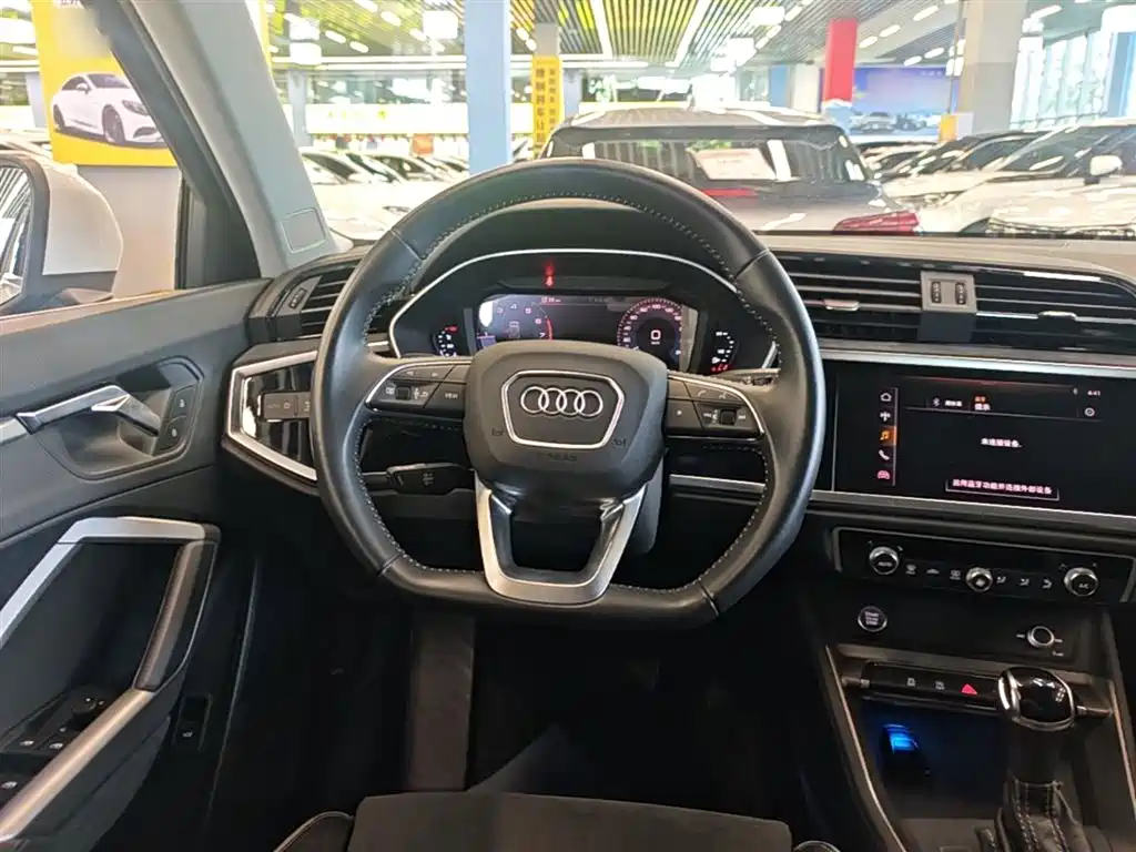 Audi Q3 2026 — фото 11