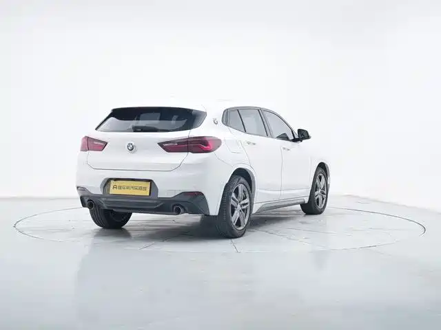 BMW X2 2021 — фото 7