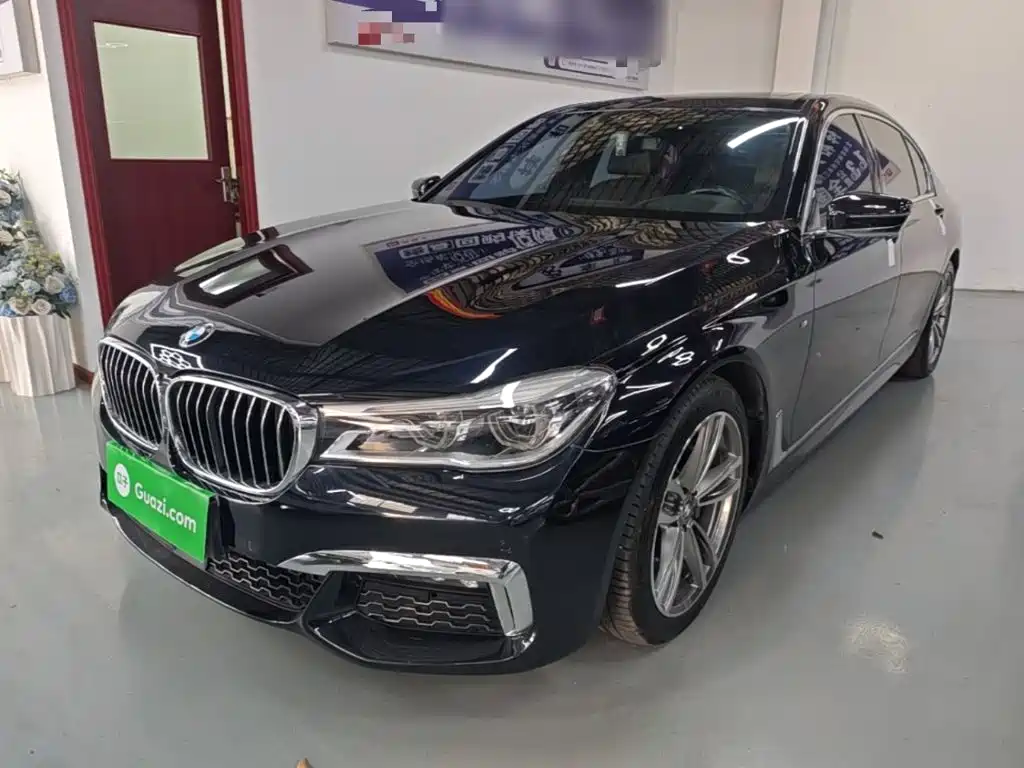 BMW 7 Series 2019 — фото 1