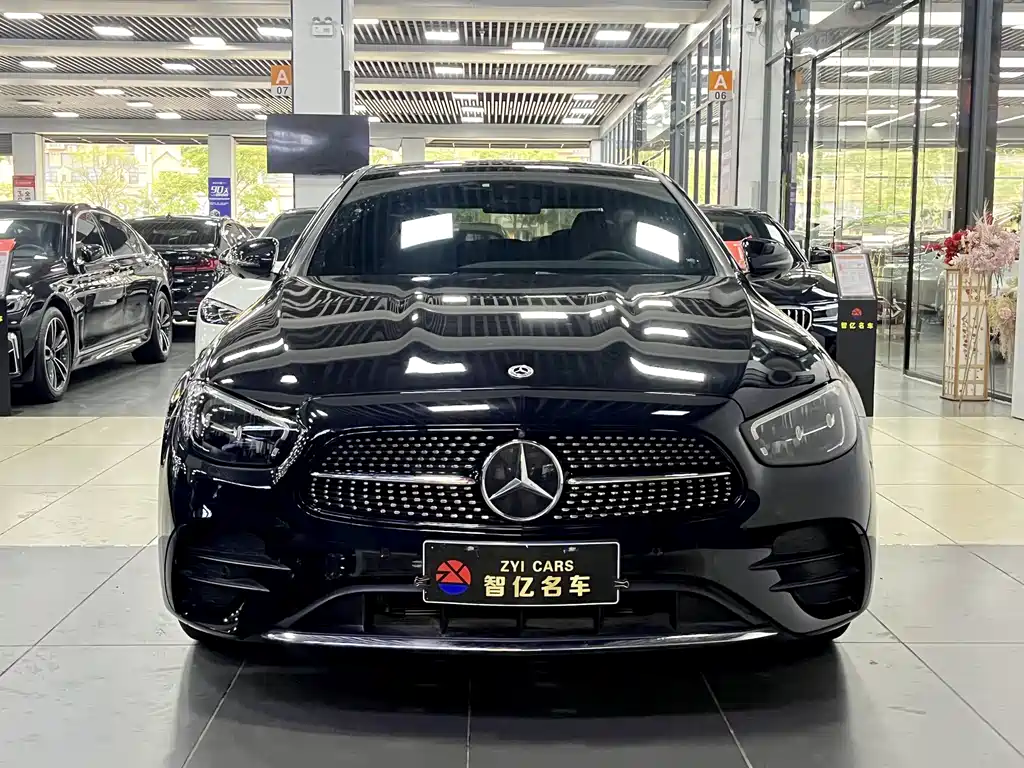 Mercedes-Benz E-Class 2023 — фото 2
