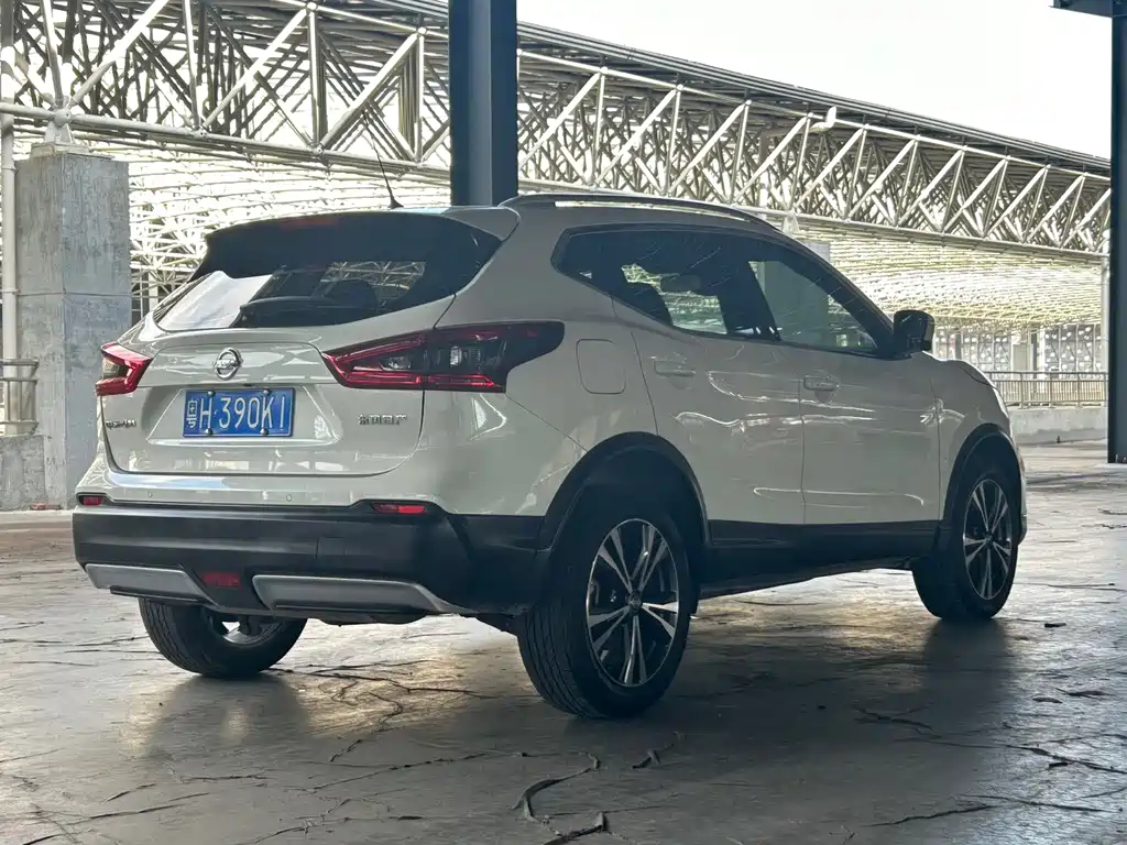 Nissan Qashqai 2022 — фото 7