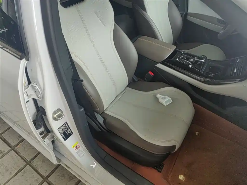 BYD Qin PLUS 2024 — фото 25
