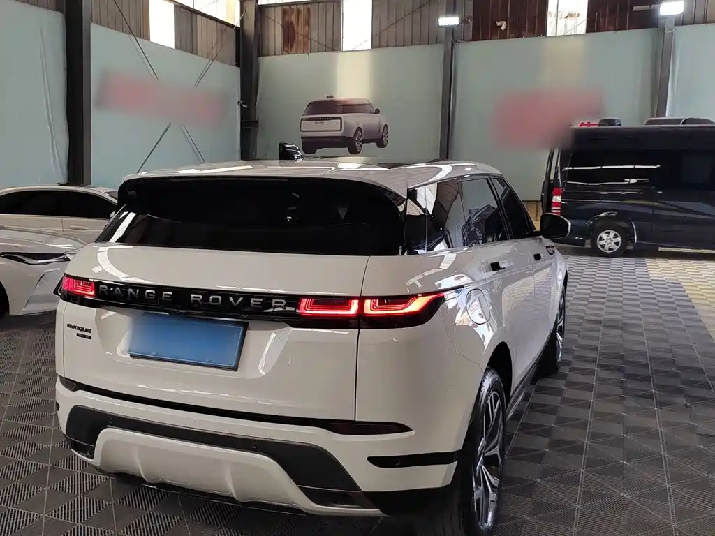 Land Rover Evoque 2020 — фото 6