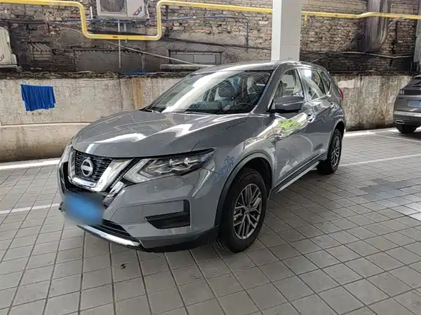 Nissan X-Trail 2025
