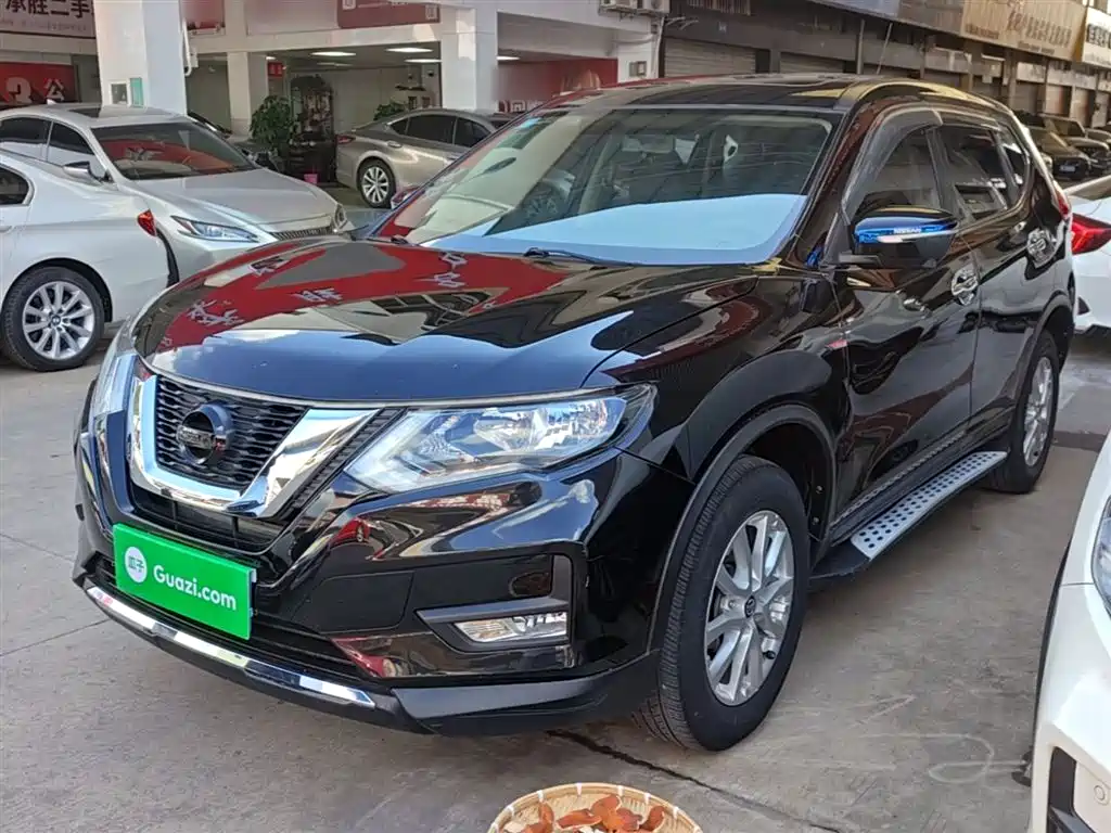 Nissan X-Trail 2017 — фото 2