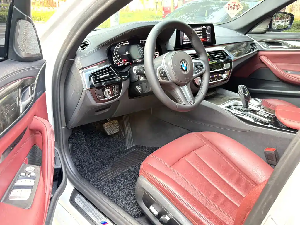 BMW 5 Series 2019