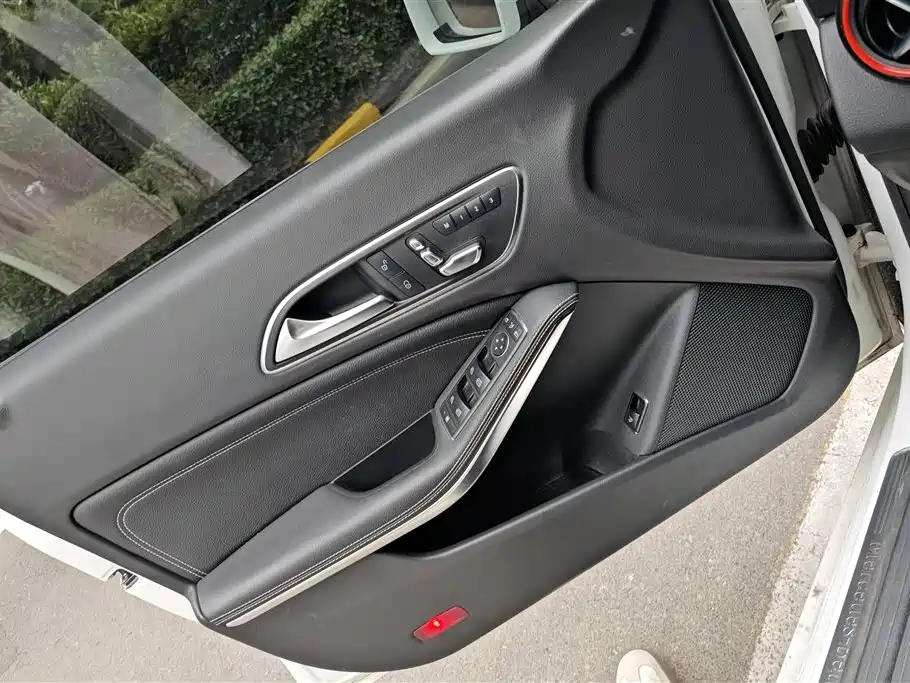 Mercedes-Benz CLA 2018