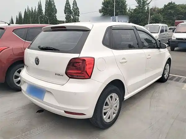 Volkswagen Polo 2016