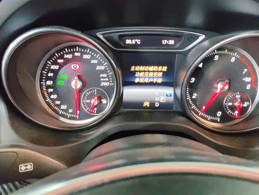 Mercedes-Benz CLA 2017 — фото 14