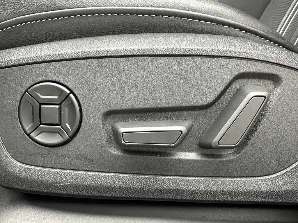 Audi A3 2022 — фото 12