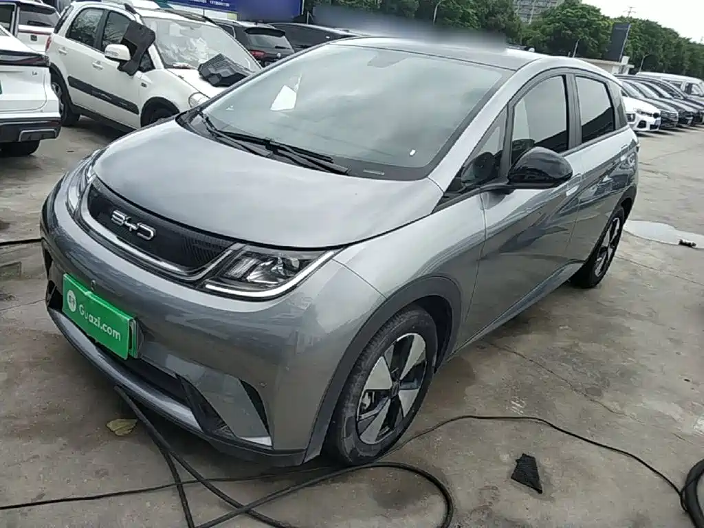 BYD Dolphin 2023 — фото 1