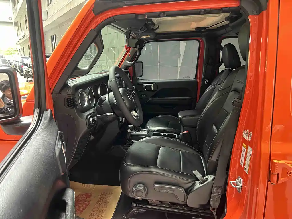 Jeep Wrangler 2019 — фото 14
