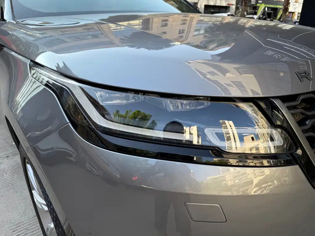 Land Rover Velar 2021 — фото 35