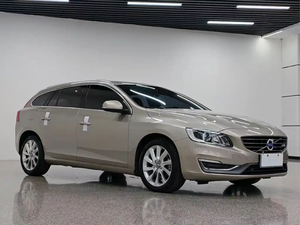 Volvo V60 2014