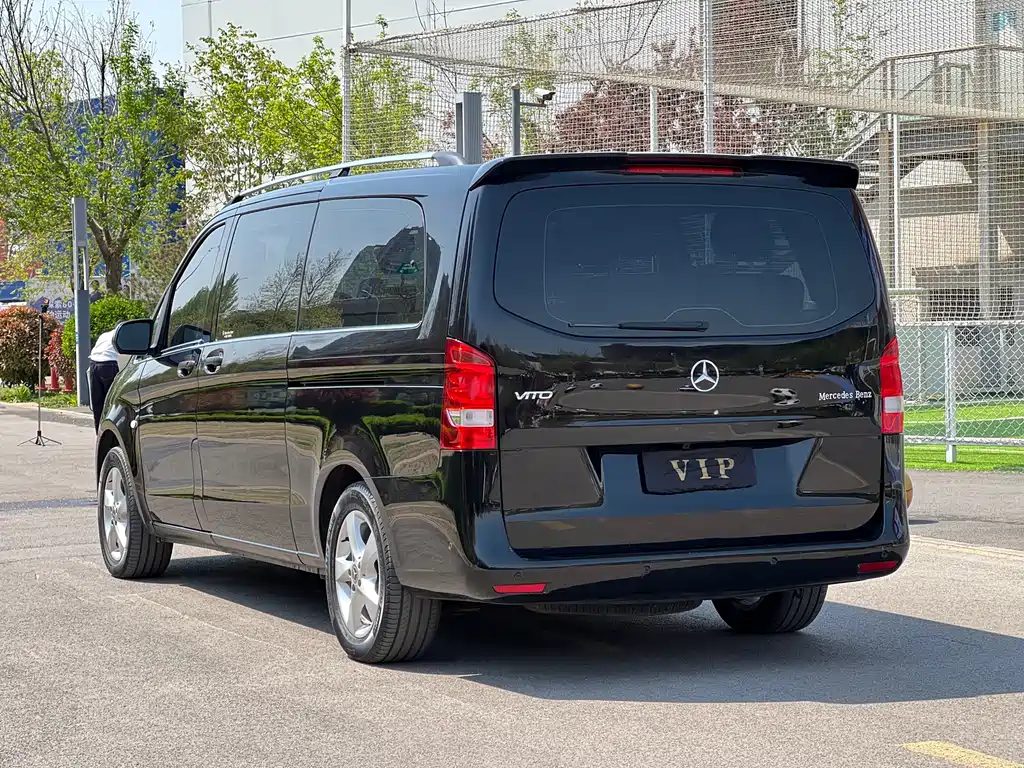 Mercedes-Benz Vito 2020 — фото 12