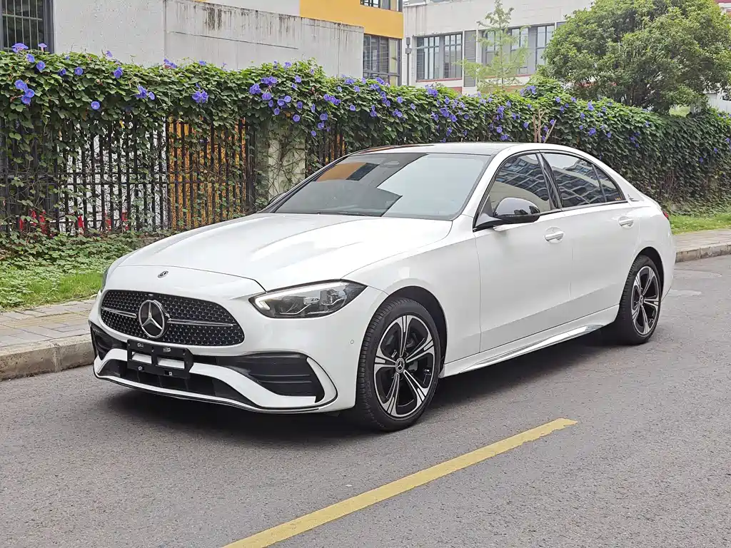 Mercedes-Benz C-Class 2022 — фото 1