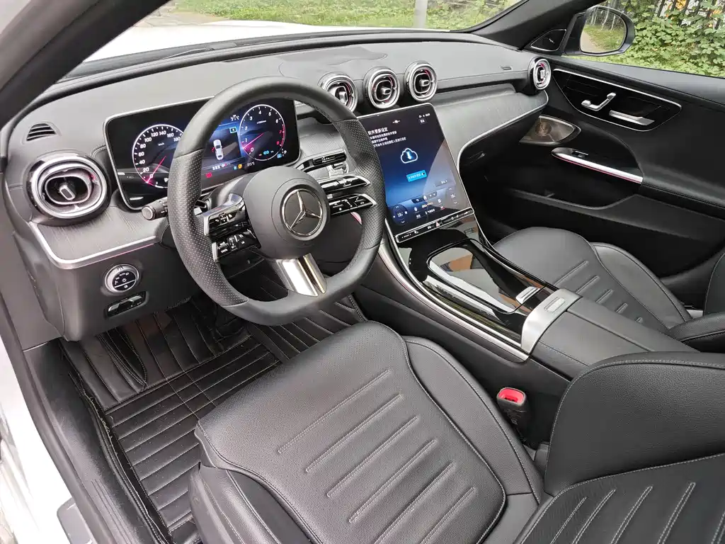 Mercedes-Benz C-Class 2022 — фото 13