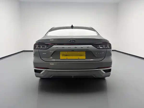 Ford Mondeo 2022