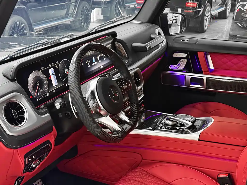 Mercedes-Benz G-Class 2023 — фото 14