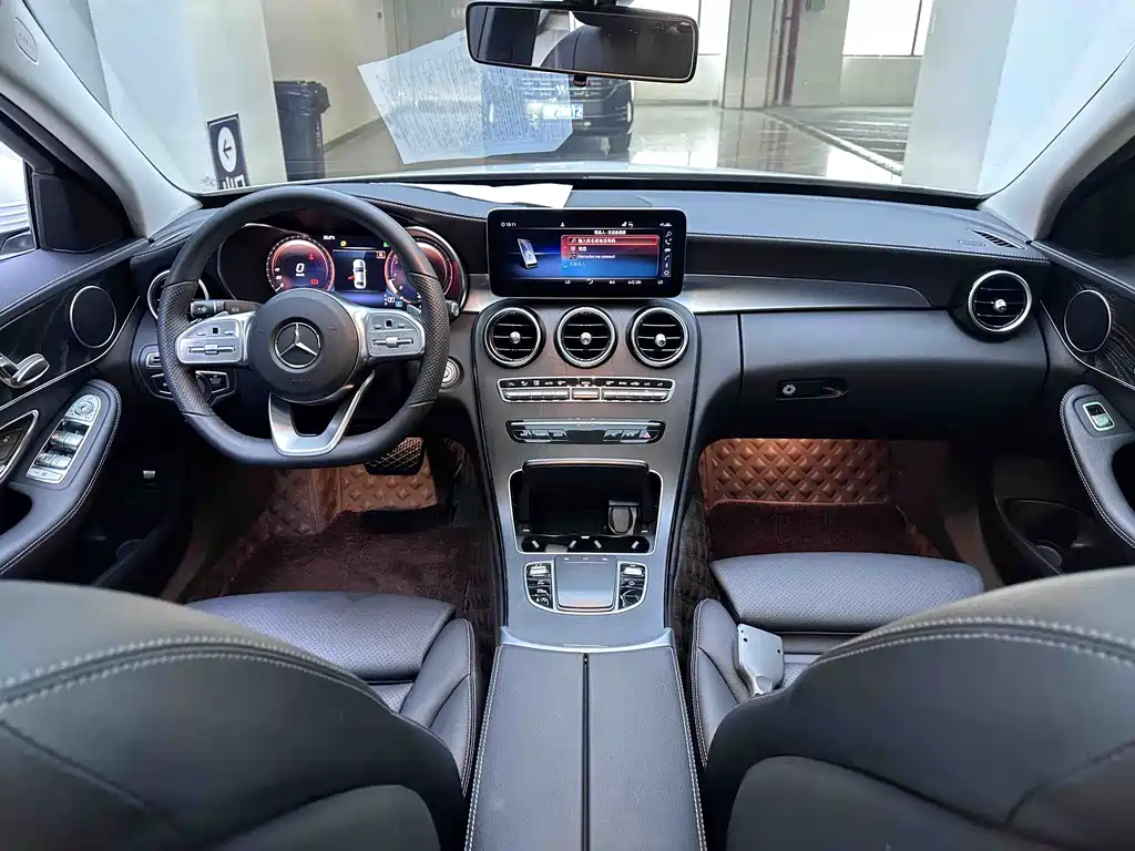 Mercedes-Benz C-Class 2021 — фото 19