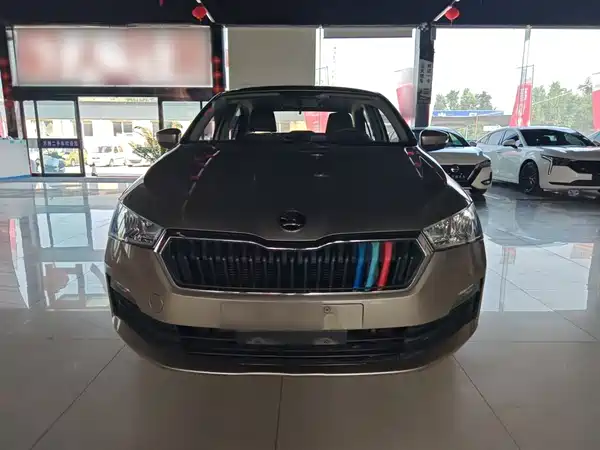 Skoda Rapid 2021