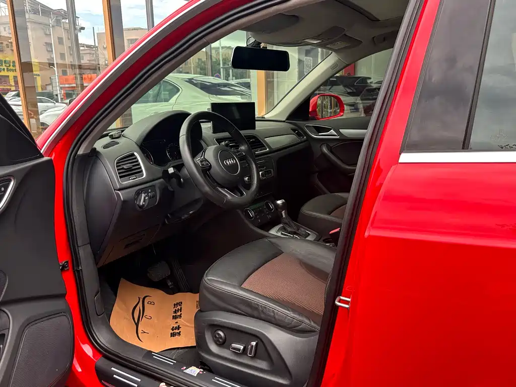 Audi Q3 2016
