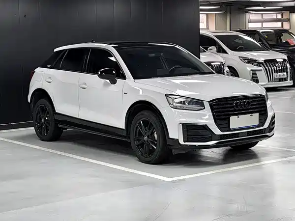 Audi Q2L 2018