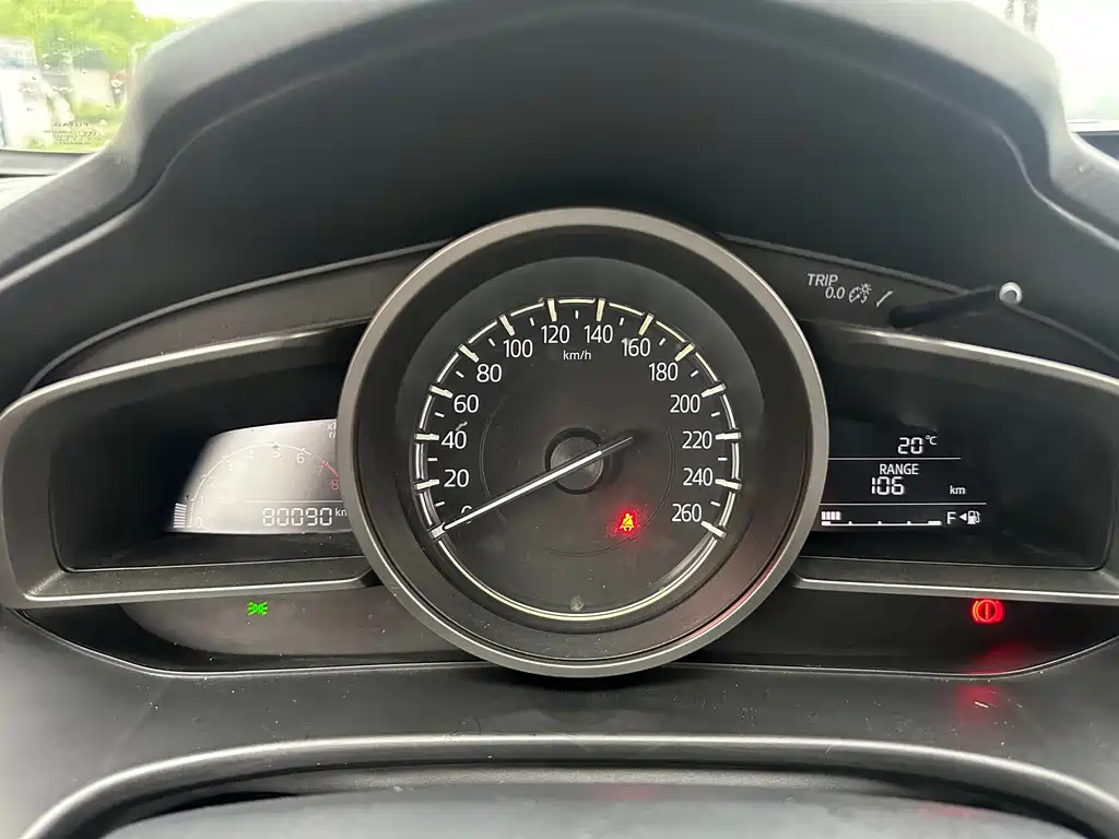 Mazda 3 Axela 2017 — фото 12