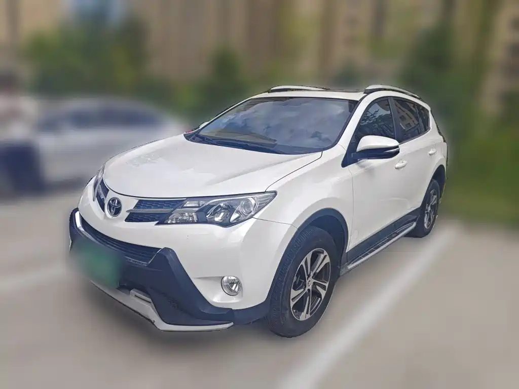 Toyota RAV4 2016 — фото 2