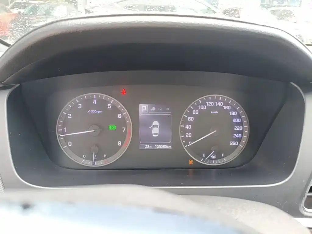 Hyundai Sonata 2017 — фото 12