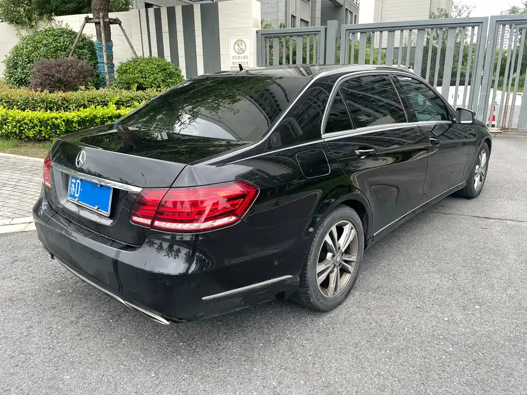 Mercedes-Benz E-Class 2014