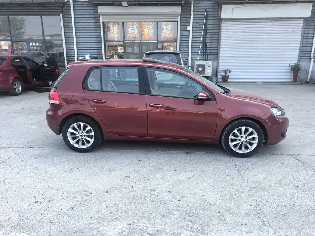 Volkswagen Golf 2011