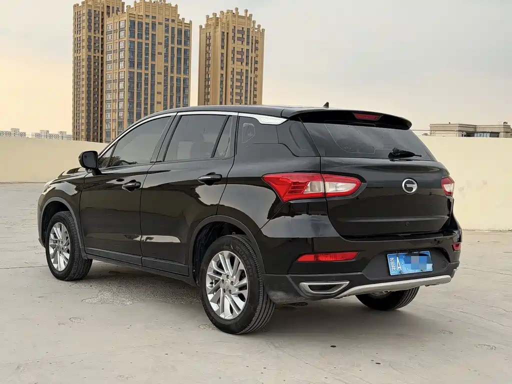GAC Motor Trumpchi GS4 2016 — фото 9