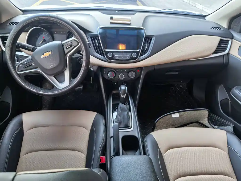 Chevrolet Monza 2022 — фото 10