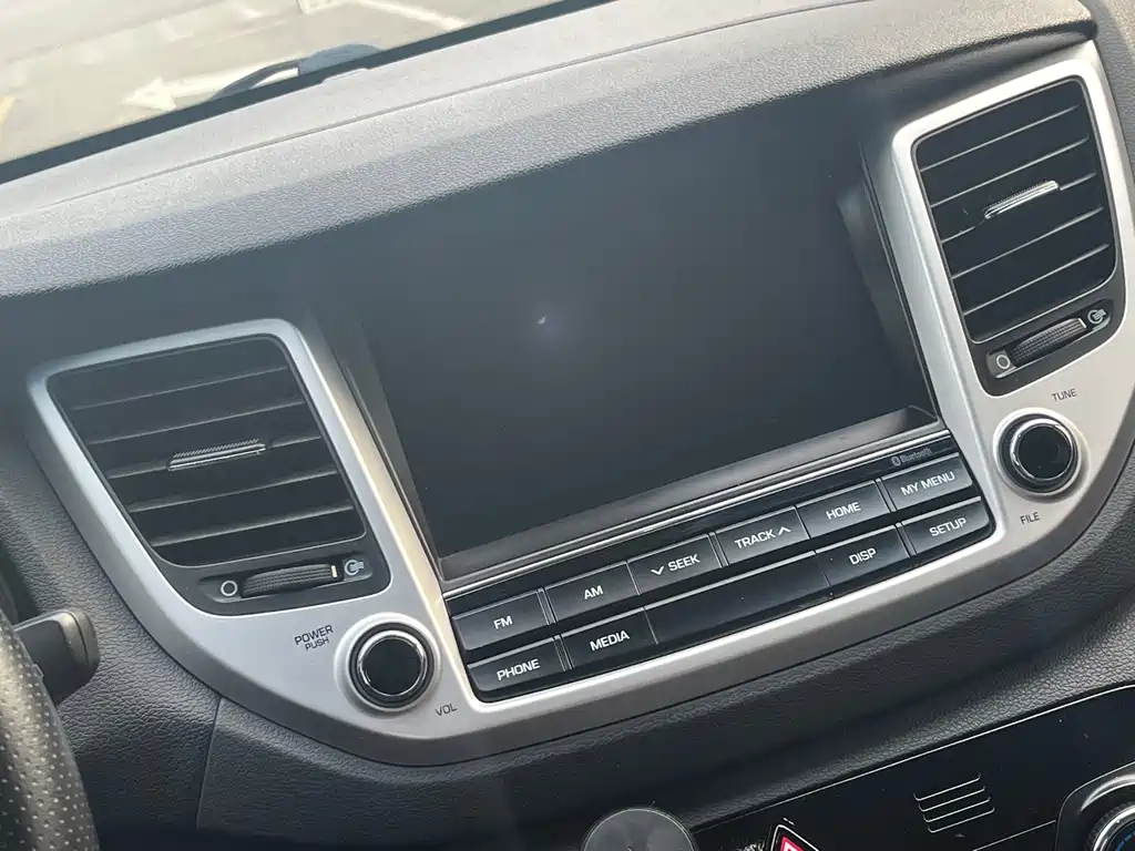 Hyundai Tucson 2016 — фото 10