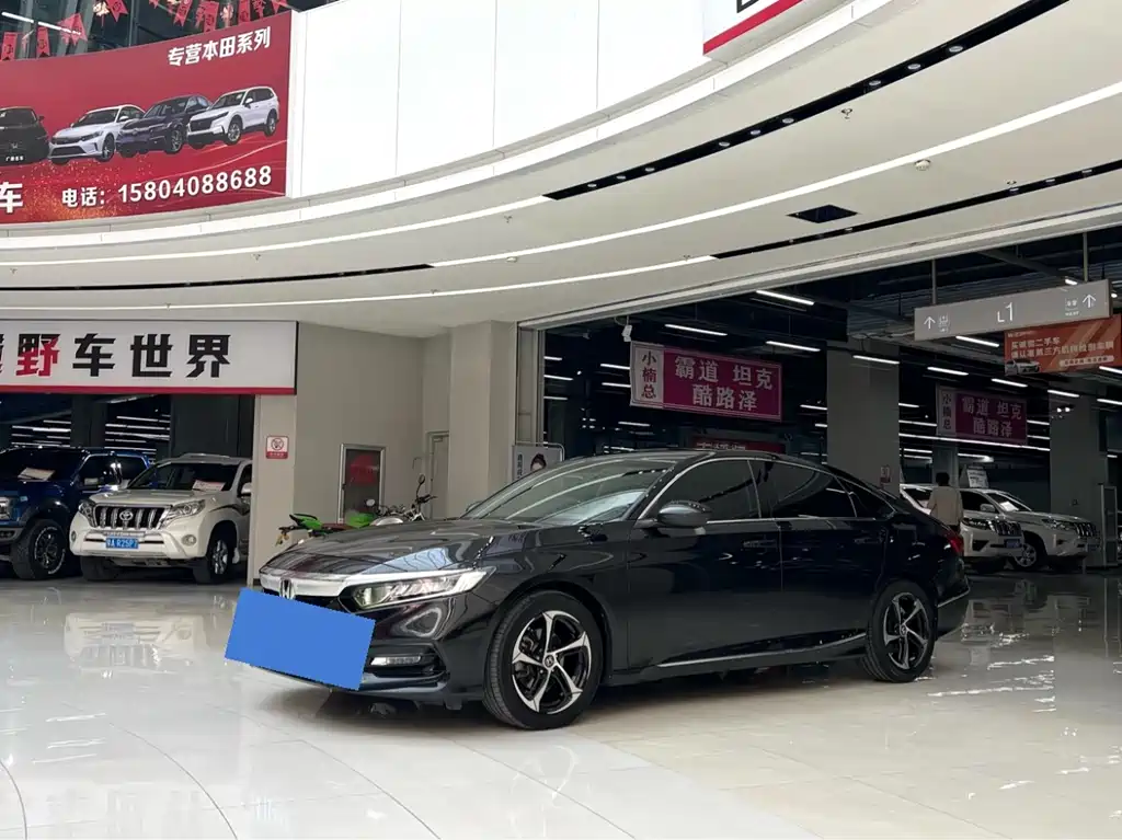 Honda Accord 2018 — фото 3