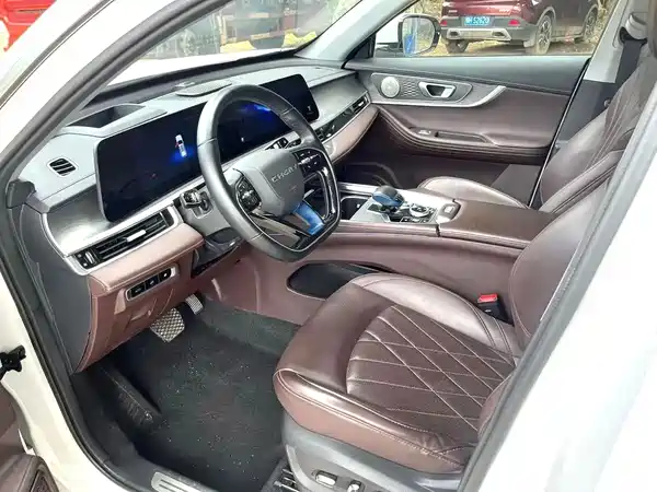 Chery Tiggo 8 PRO New Energy 2023