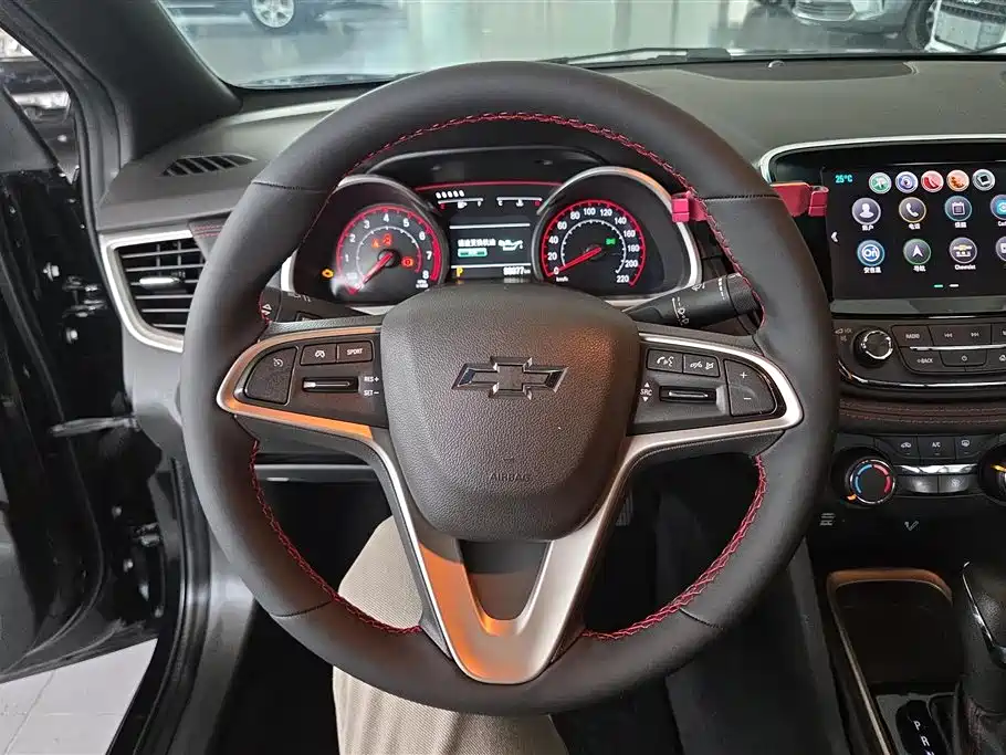 Chevrolet Monza 2019 — фото 15