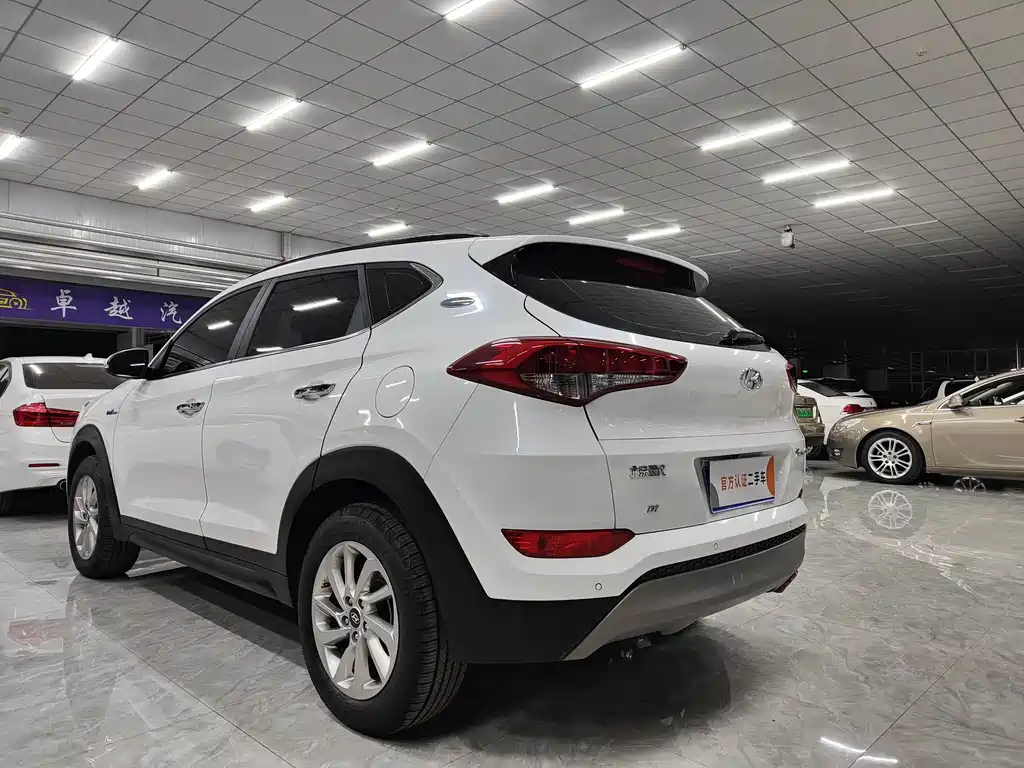 Hyundai Tucson 2018 — фото 7