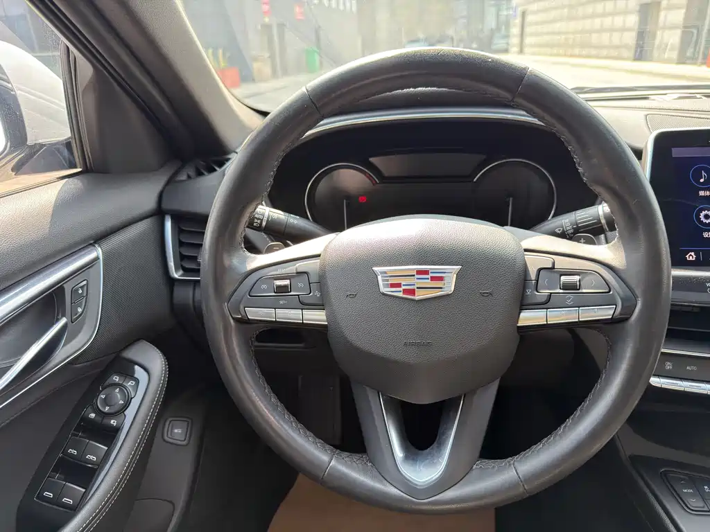 Cadillac CT5 2020 — фото 19