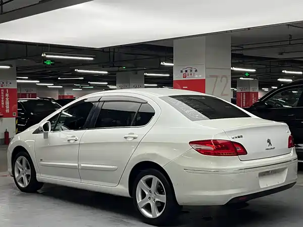 Peugeot 408 2013